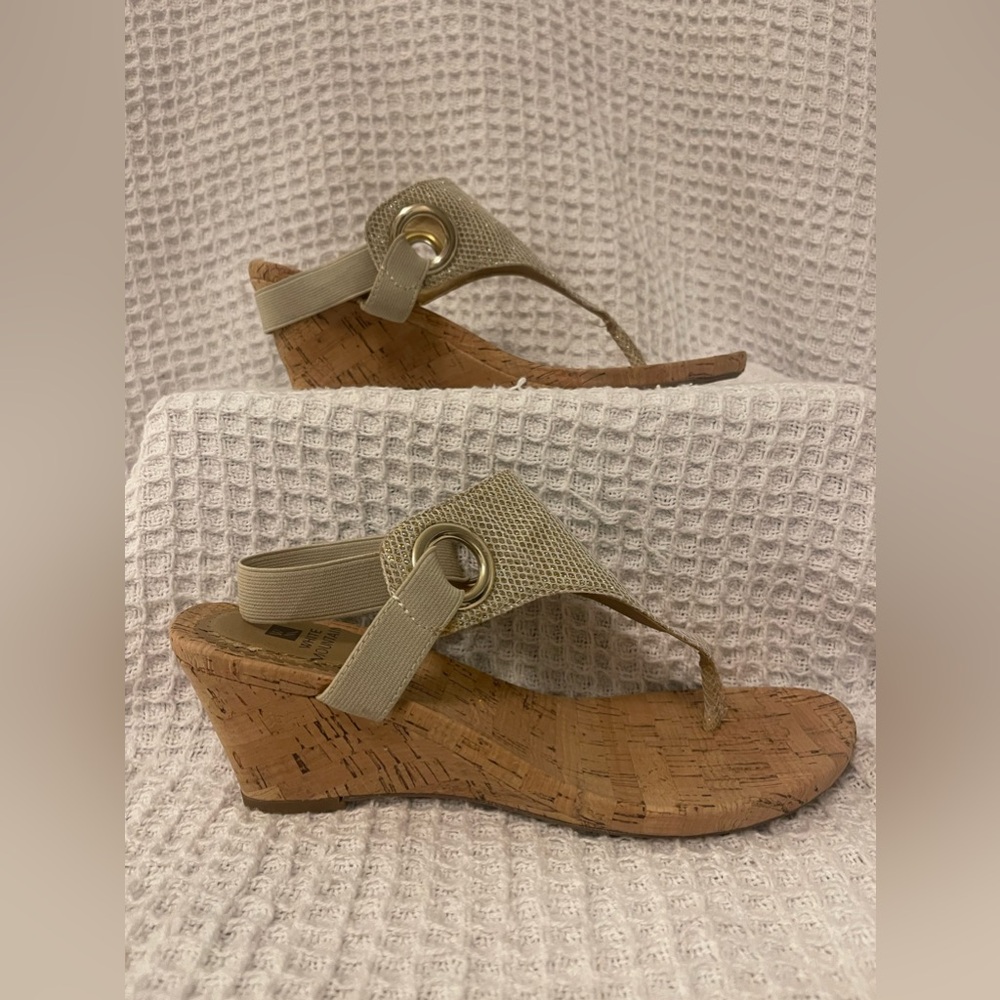 White Mountain Aida Gold Cork Wedge Thong Sandals